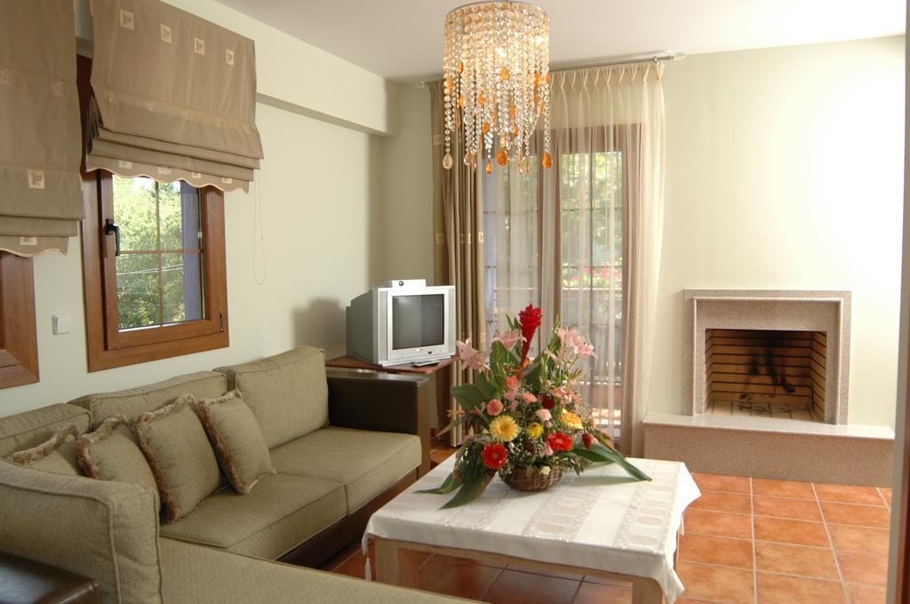 Safetis Stories Apartment Dion Luaran gambar